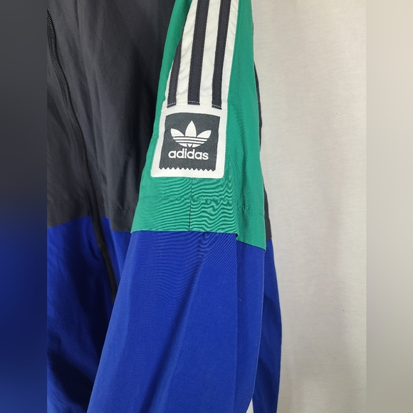 Adidas Skateboarding woven jacket with panelling Size Medium - Picture 4 of 7